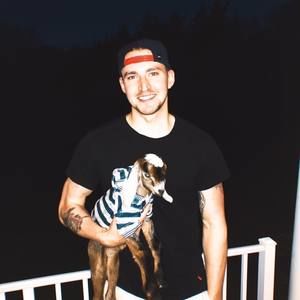 Meet your Posher, Luke